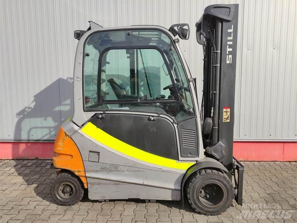 Still RX60-35 Sähkötrukit