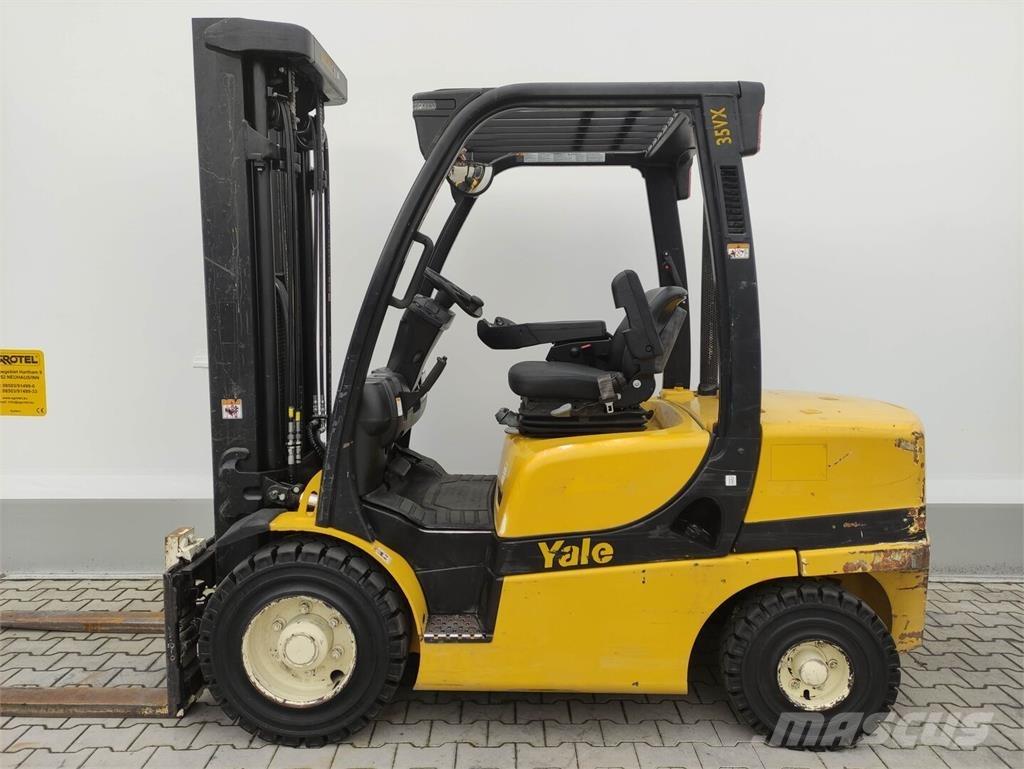 Yale GDP35VXE2445 Dieseltrukit