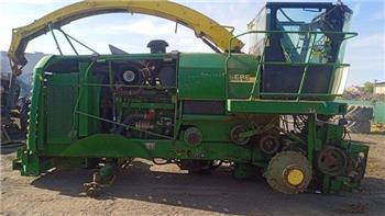 John Deere 7300  arm