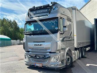 DAF XF 530 FTS 6x2 vetoauto