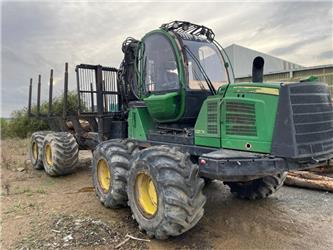 John Deere 1210 E