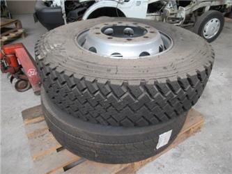 Goodyear 295/80 R 22.5 (DAF)