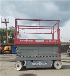 SkyJack SJ III 4632