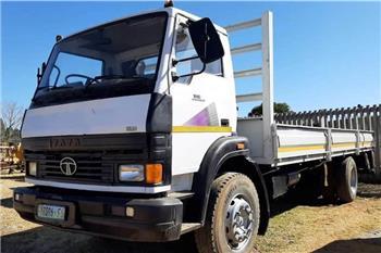 Tata 2005 TATA 1518 Truck
