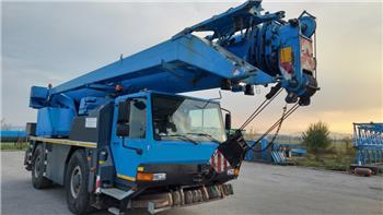 Liebherr LTM 1040-2.1