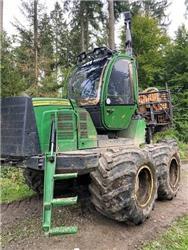 John Deere 1210 E