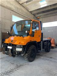 Mercedes-Benz UNIMOG  U 300