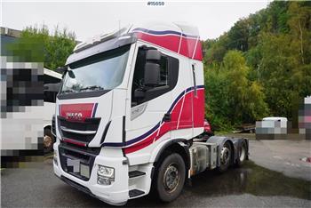 Iveco 440 STX Tractor