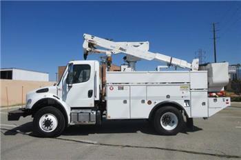 Freightliner M2 106