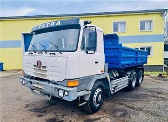 Tatra 815
