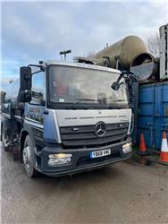 Mercedes-Benz Atego 1323