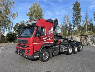 Volvo FM460 8x4