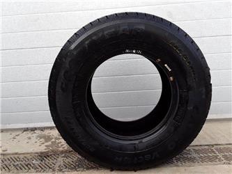 Goodyear Cargo Vector 118