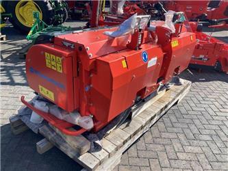 Wiedenmann GXi8 deep tine aerator
