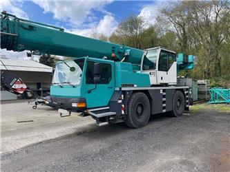 Liebherr LTM 1040-2.1