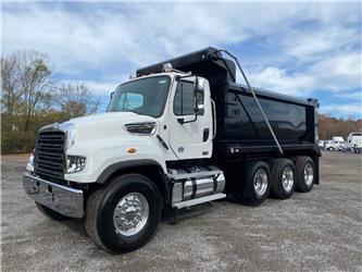 Freightliner 114SD
