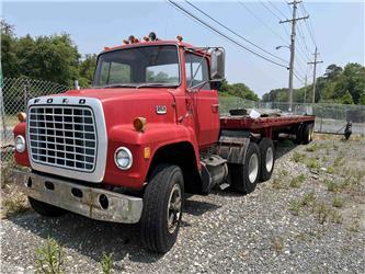 Ford 900