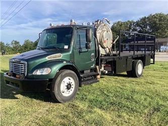 Freightliner M2 106