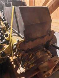 John Deere H415
