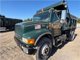 International 4900