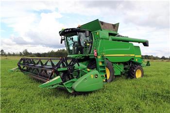 John Deere T550