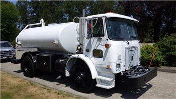 GMC Volvo Xpeditor