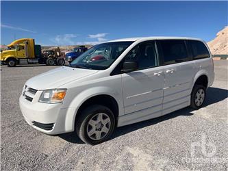 Dodge CARAVAN SE