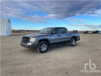 Dodge DAKOTA