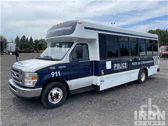 Ford E-450