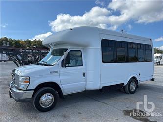 Ford E-450 ECONOLINE