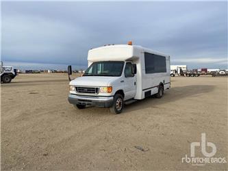 Ford E-450 ECONOLINE