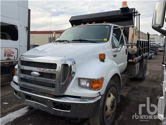 Ford F-750
