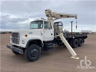 Ford L8000
