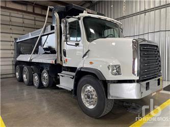 Freightliner 108SD
