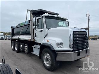 Freightliner 108SD