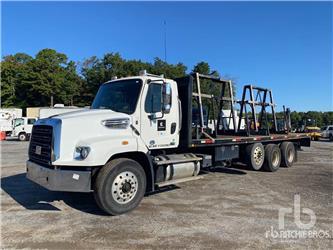 Freightliner 114SD