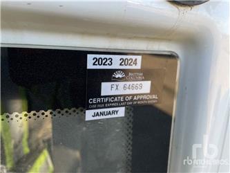 Freightliner B2