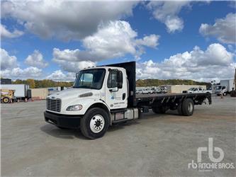Freightliner M2 106