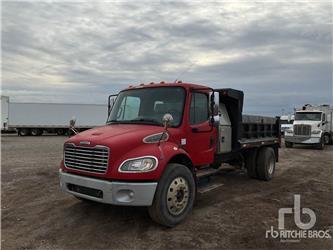 Freightliner M2-106