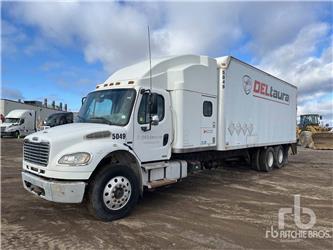 Freightliner M2106