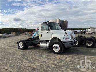 International 4400