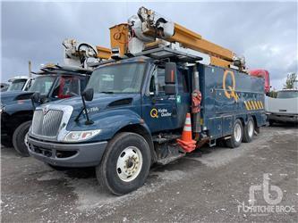 International 4400 SBA