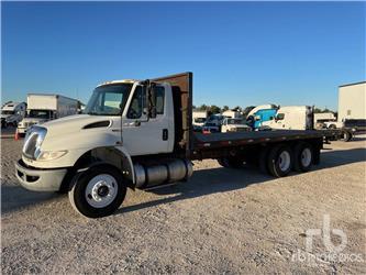 International 4400 SBA