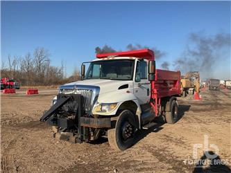 International 7400