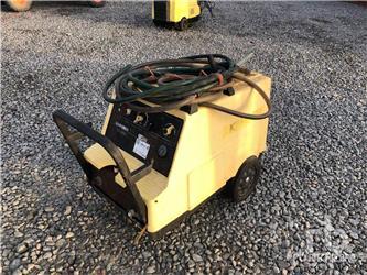 Kärcher HDS 800