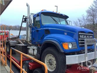 Mack CV713 GRANITE