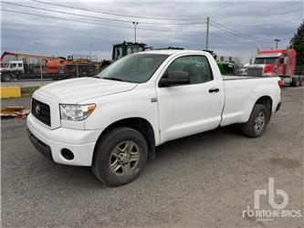 Toyota TUNDRA