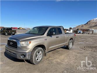 Toyota TUNDRA