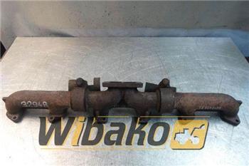 Hanomag Exhaust manifold Hanomag D964T 2872439M2/2872438M2