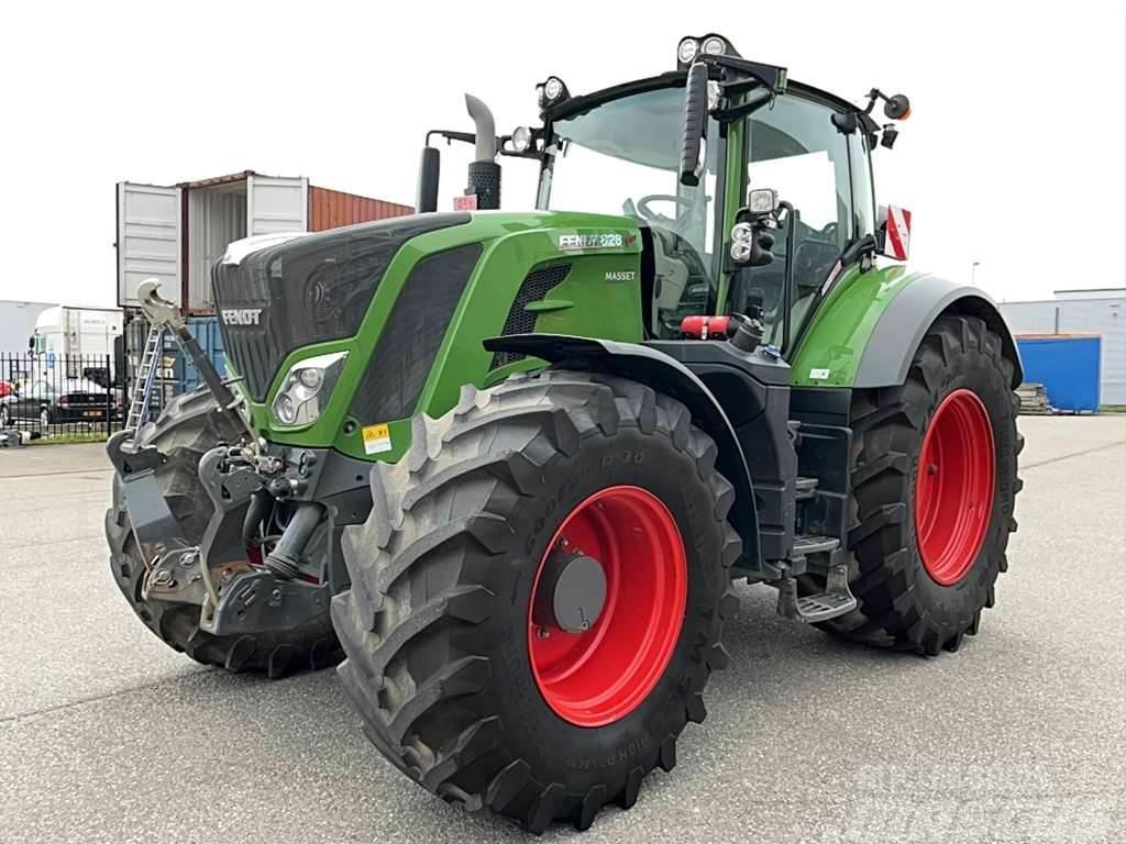Fendt 828 Profi Plus Tractors